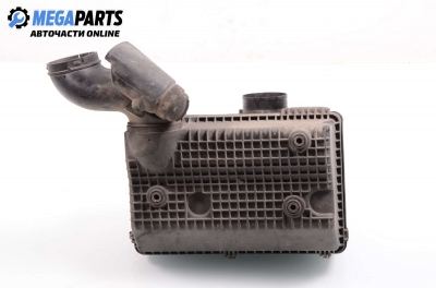 Air cleaner filter box for Mitsubishi Pajero III 3.2 Di-D, 160 hp automatic, 2003